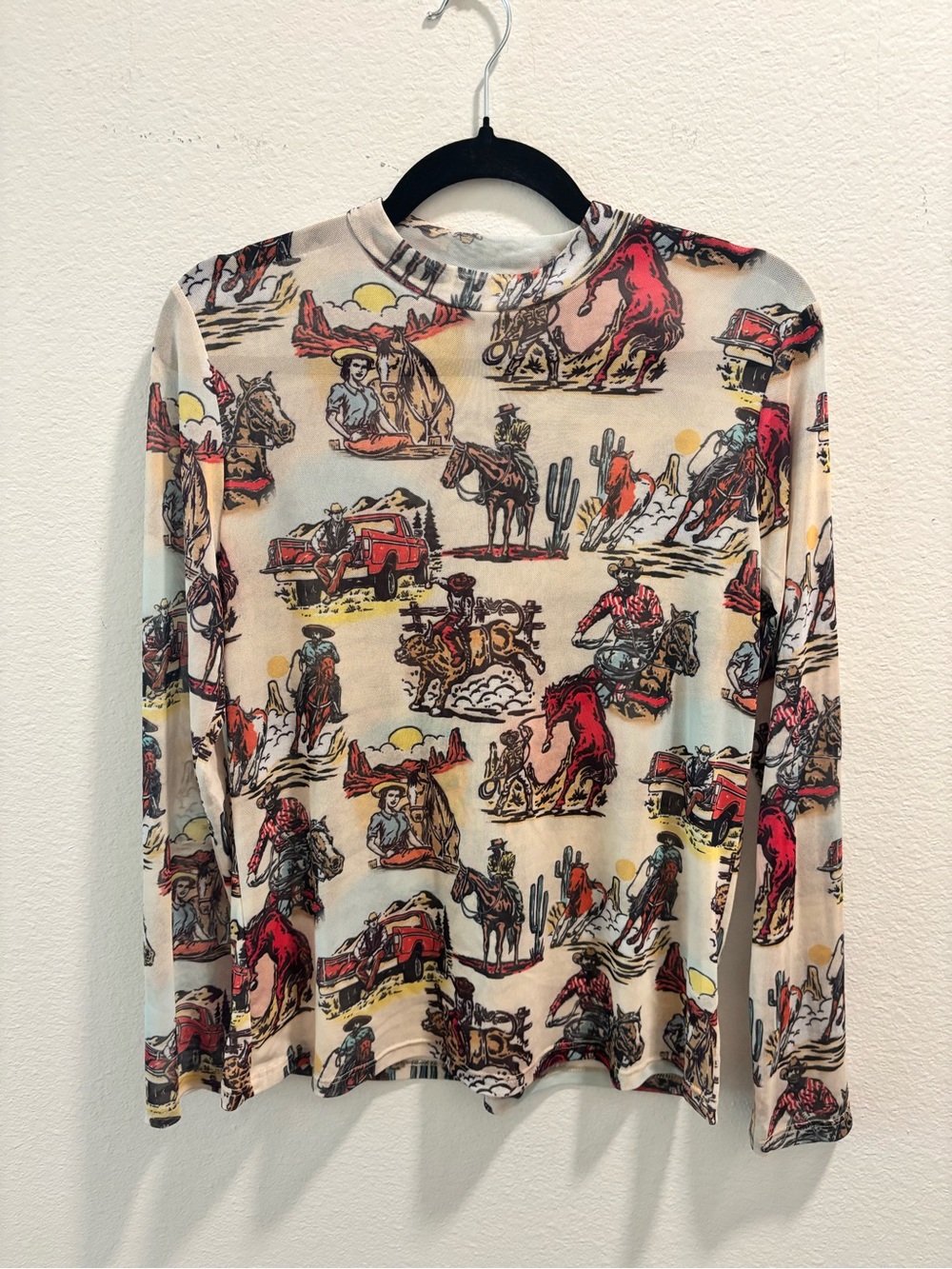 Avery Apparel Company Vintage Western Print Mesh Top, size S